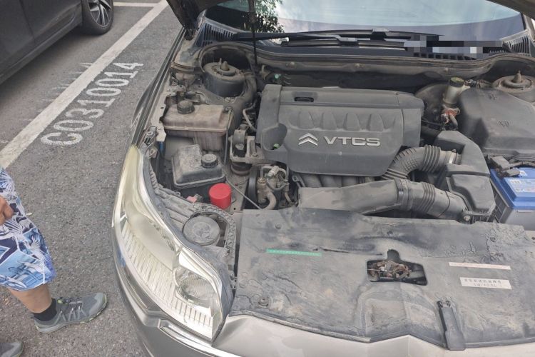 Used Citroen C5 2011 2.3L Automatic Zunyu Version Engine Bay Right
