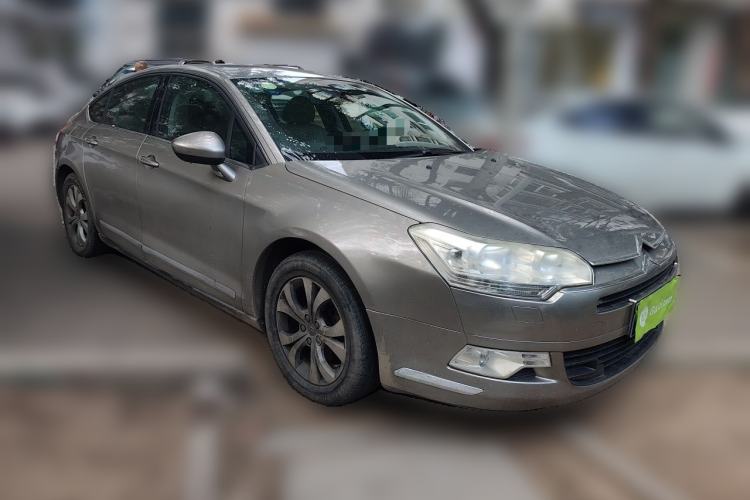 Used Citroen C5 2011 Dongfang Zhilü 2.3L Automatic Zunyu Model Front Right 45 Deg