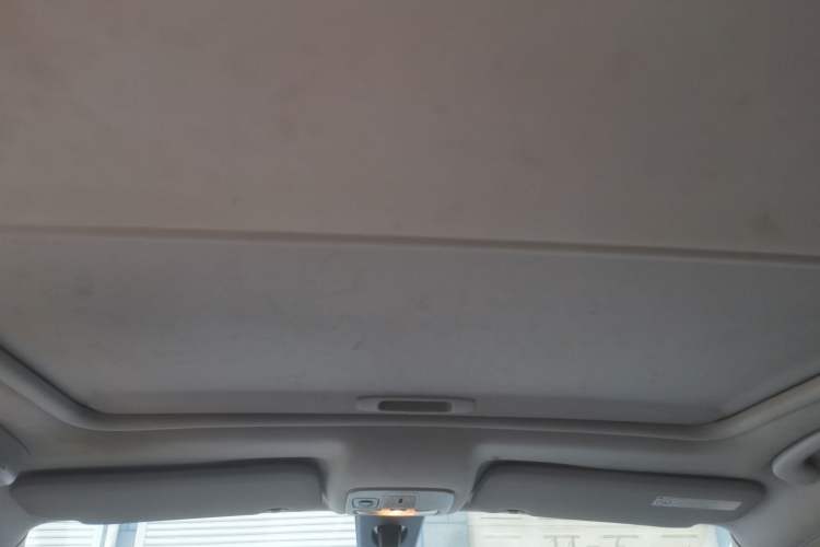 Used Citroen C5 2011 2.3L Automatic Zunyu Version Headliner