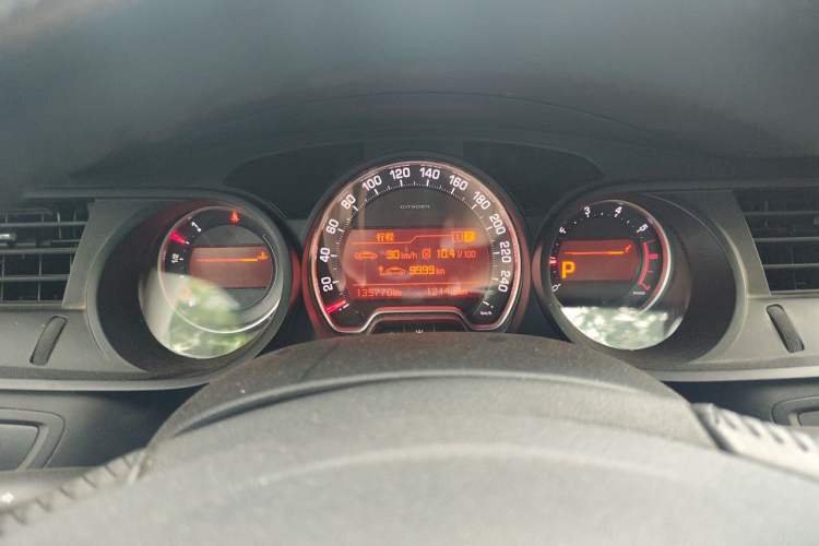 Used Citroen C5 2011 Dongfang Zhilü 2.3L Automatic Zunyu Model Instrument Cluster