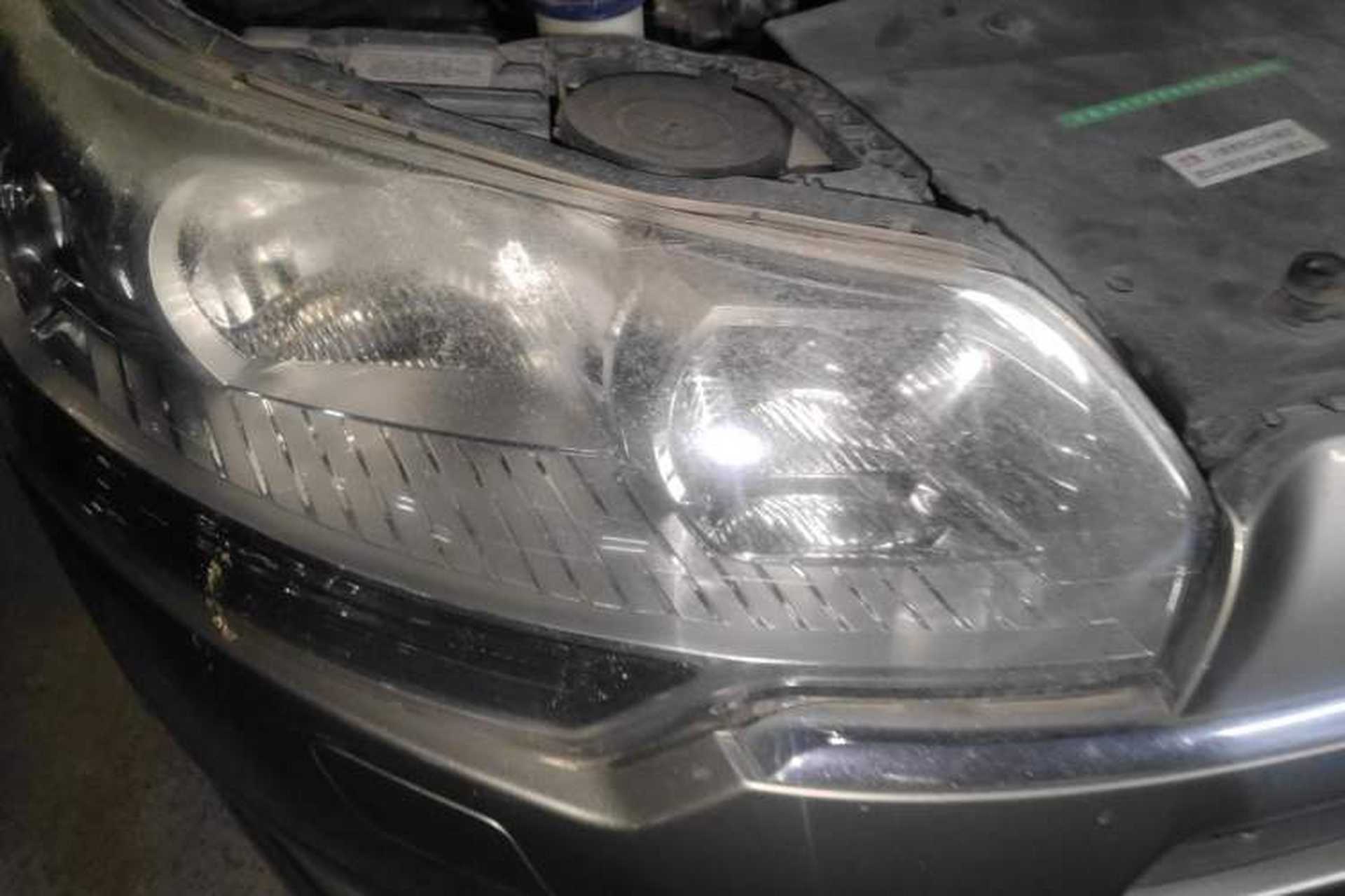 Used Citroen C5 2011 2.3L Automatic Zunyu Version Right Front Headlight