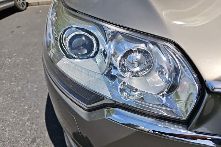 Used Citroen C5 2011 2.3L Automatic Prestige Edition Right Front Headlight