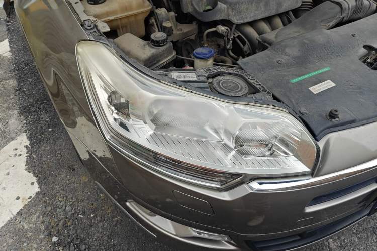 Used Citroen C5 2011 2.3L Automatic Zunyu Version Right Front Headlight