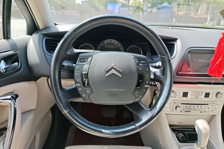 Used Citroen C5 2011 2.3L Automatic Prestige Edition Steering Wheel
