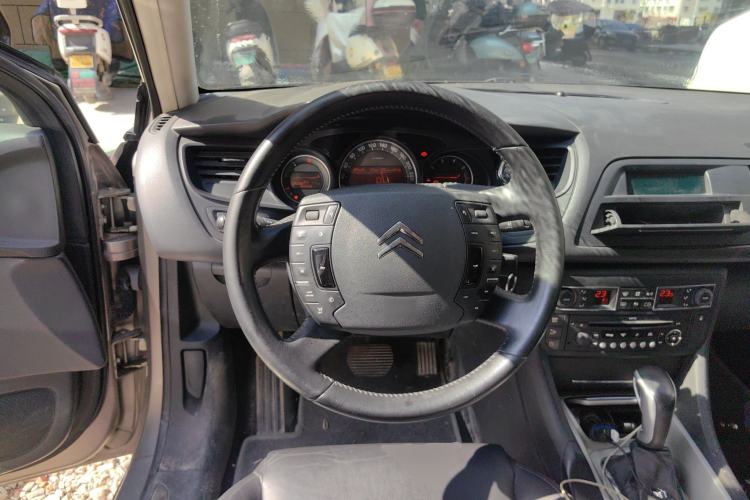Used Citroen C5 2011 2.3L Automatic Zunyu Version Steering Wheel