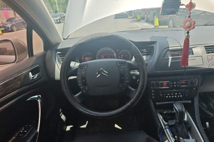 Used Citroen C5 2011 2.3L Automatic Zunyu Version Steering Wheel