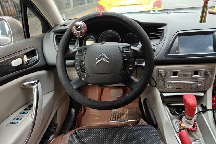 Used Citroen C5 2011 2.3L Automatic Zunya Edition Steering Wheel