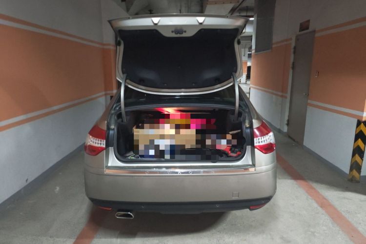 Used Citroen C5 2011 Dongfang Zhilü 2.3L Automatic Luxury Model Trunk