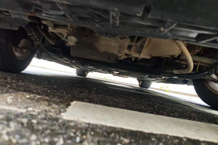 Used Citroen C5 2011 2.0L Manual Comfort Edition Chassis Front