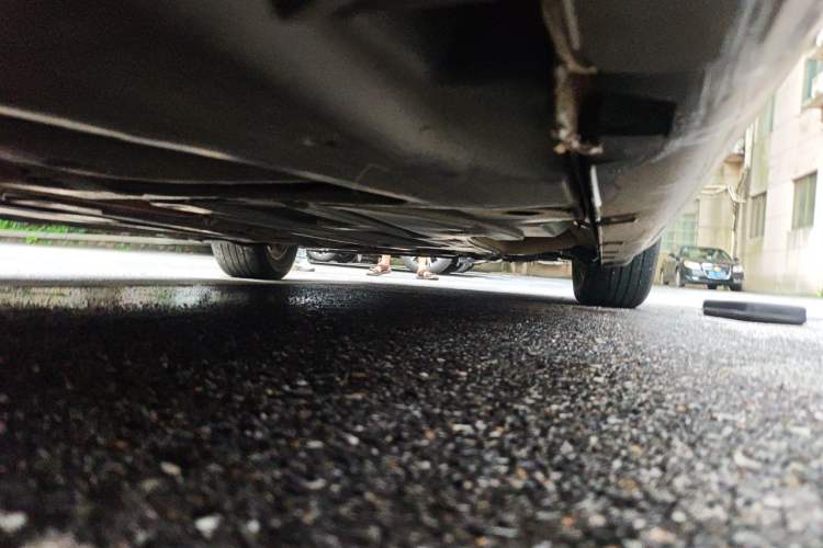 Used Citroen C5 2011 2.0L Manual Comfort Edition Chassis Rear Right
