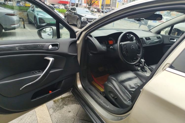 Used Citroen C5 2011 2.3L Automatic Prestige Edition Driver Seat