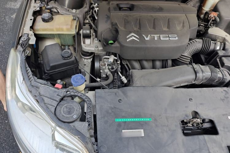 Used Citroen C5 2011 2.3L Automatic Zunyu Version Engine Bay Right