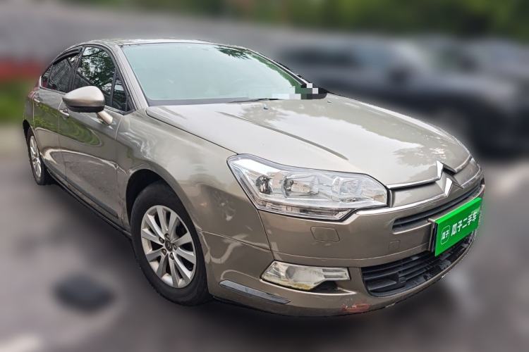 Used Citroen C5 2011 2.0L Manual Comfort Edition Front Right 45 Deg