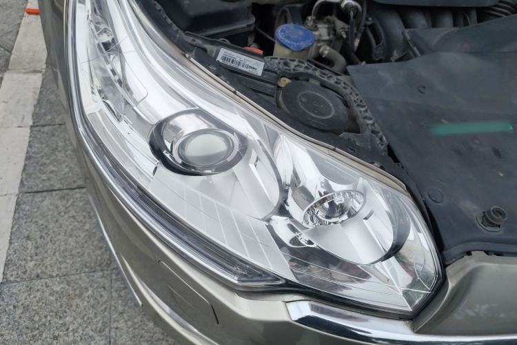 Used Citroen C5 2011 2.3L Automatic Prestige Edition Right Front Headlight