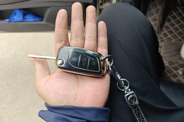 Used Citroen C5 2011 2.3L Automatic Luxury Version Vehicle Key