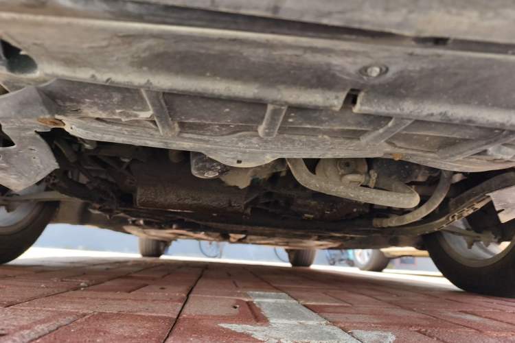 Used Citroen C5 2011 2.3L Automatic Zunyu Version Chassis Front