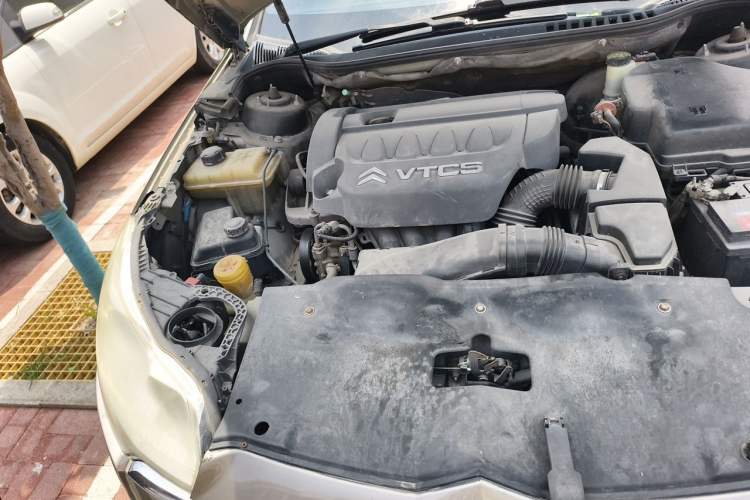Used Citroen C5 2011 2.3L Automatic Zunyu Version Engine Bay Right