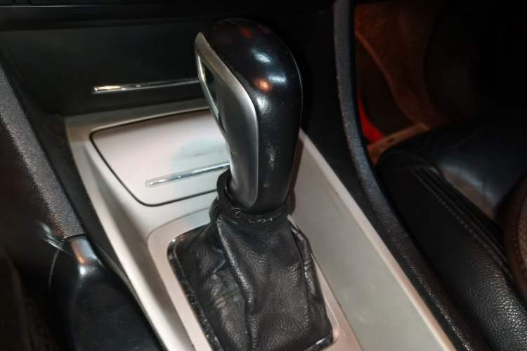 Used Citroen C5 2011 2.3L Automatic Zunyu Version Gear Lever