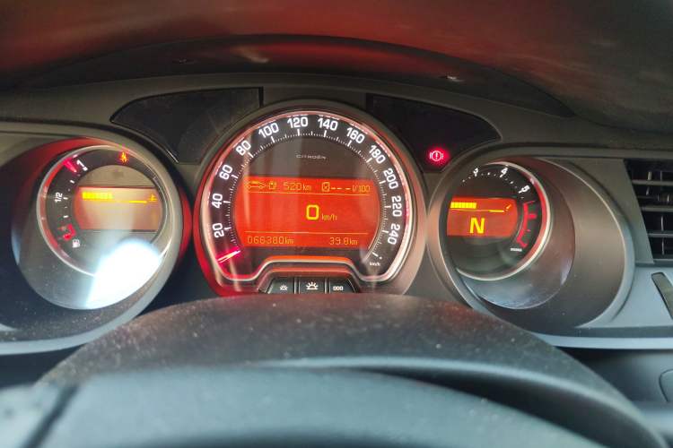 Used Citroen C5 2011 2.0L Automatic Comfort Edition Instrument Cluster