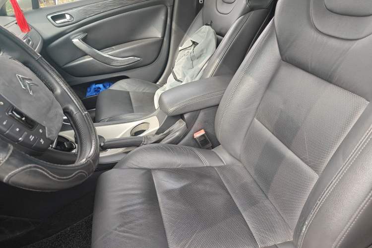 Used Citroen C5 2011 2.3L Automatic Zunyu Version Left Front Seat