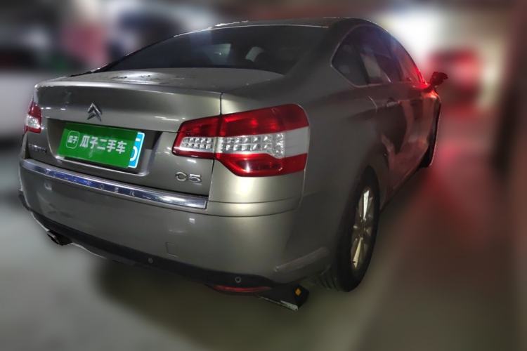 Used Citroen C5 2011 Dongfang Zhilü 2.0L Automatic Comfort Model Rear Right 45 Deg