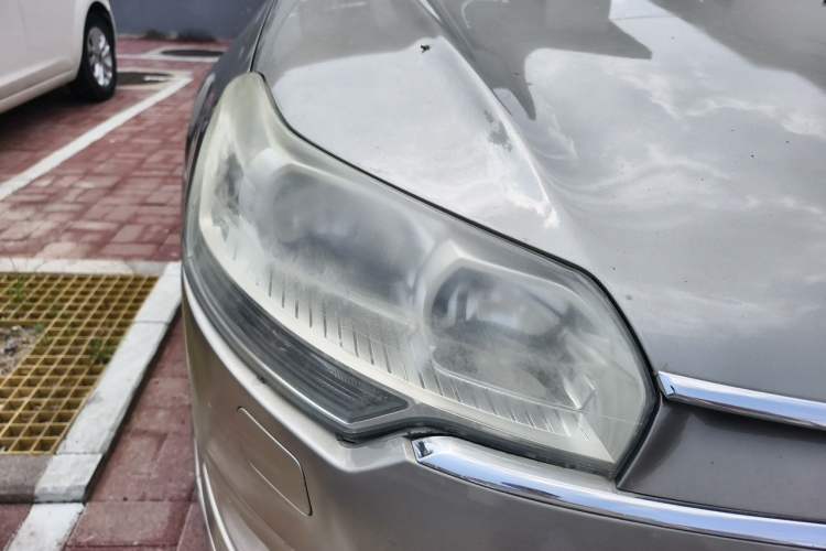 Used Citroen C5 2011 2.3L Automatic Zunyu Version Right Front Headlight
