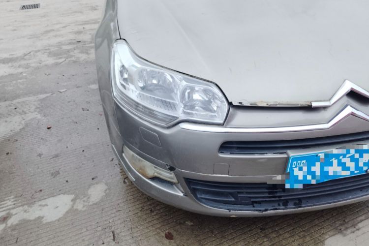 Used Citroen C5 2011 2.3L Automatic Zunya Edition Right Front Headlight