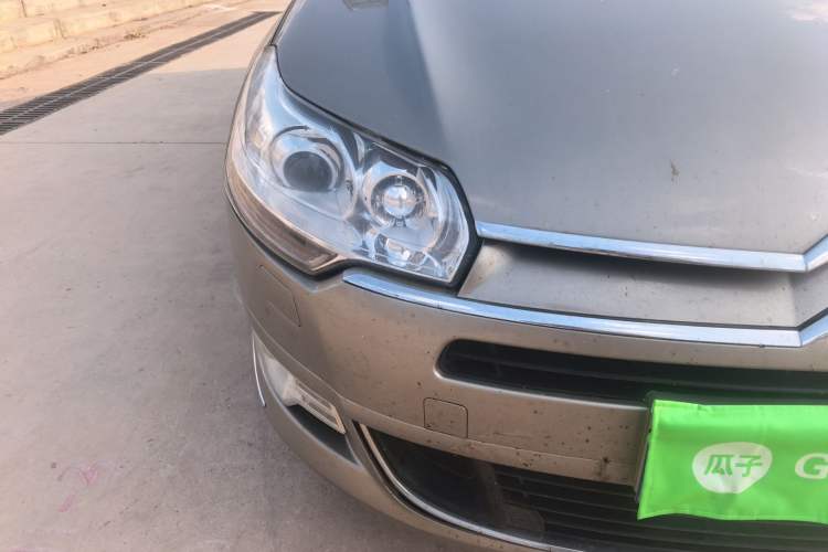 Used Citroen C5 2011 2.3L Automatic Zunyu Version Right Front Headlight