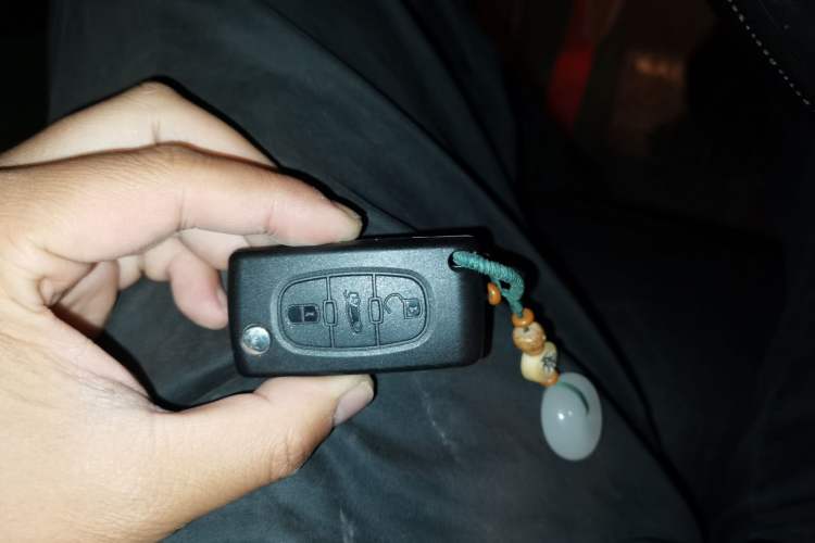 Used Citroen C5 2011 2.3L Automatic Zunyu Version Vehicle Key