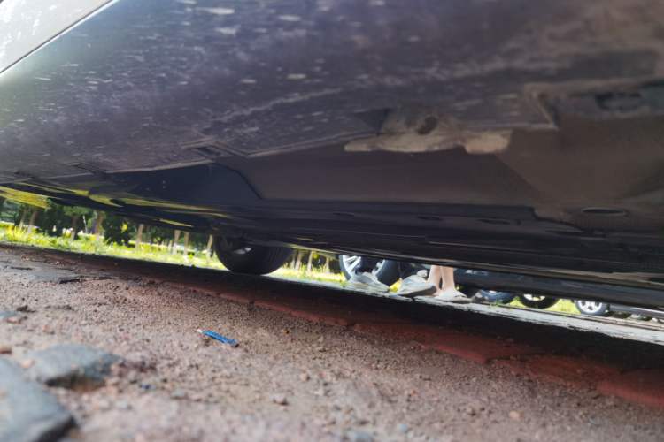 Used Citroen C5 2011 Dongfang Zhilü 2.3L Automatic Zunyu Model Chassis Front Right