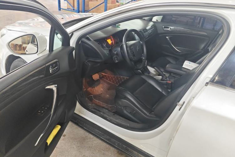 Used Citroen C5 2011 Dongfang Zhilü 2.3L Automatic Zunyu Model Driver Seat