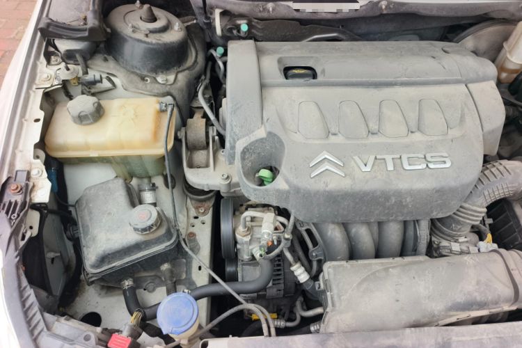 Used Citroen C5 2011 2.3L Automatic Prestige Edition Engine Bay Right