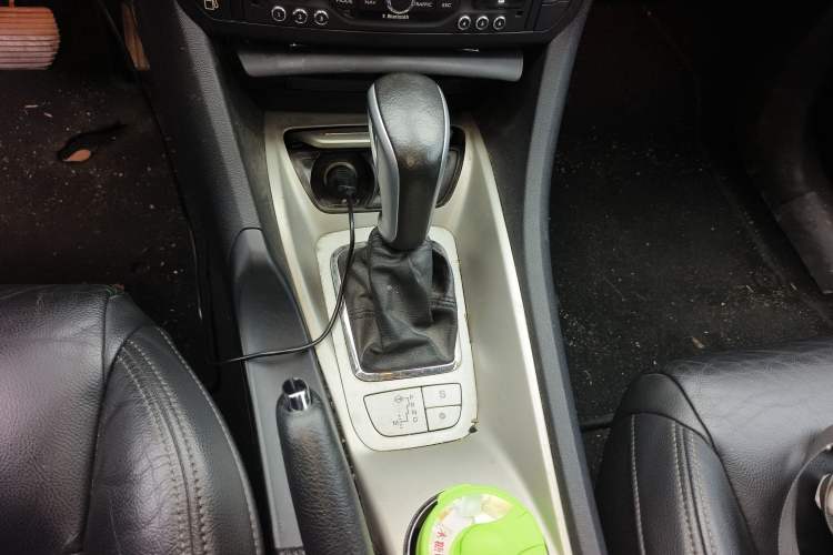 Used Citroen C5 2011 2.3L Automatic Prestige Edition Gear Lever