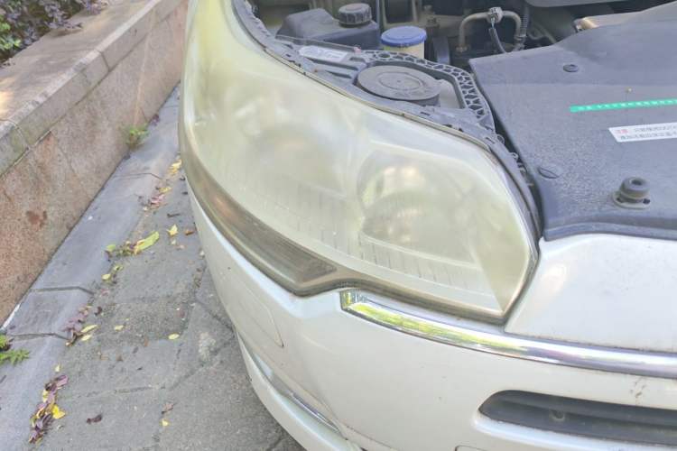 Used Citroen C5 2011 2.3L Automatic Zunya Edition Right Front Headlight