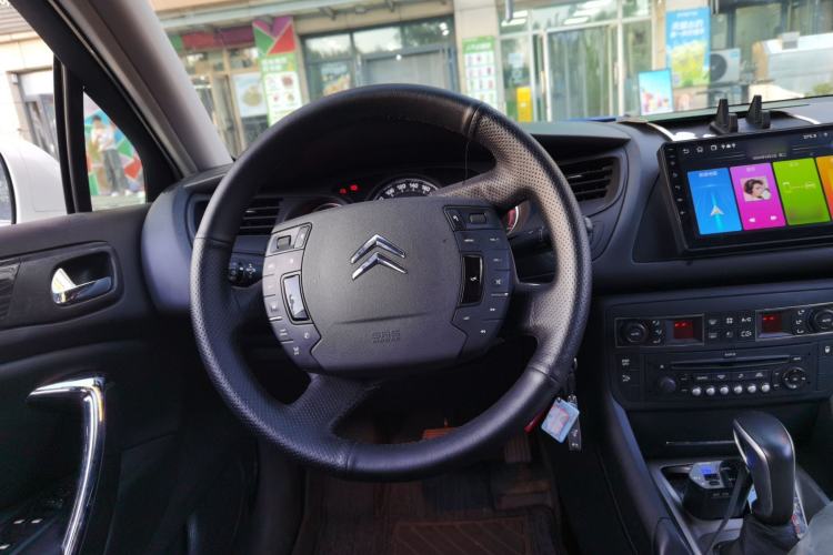 Used Citroen C5 2011 Dongfang Zhilü 2.3L Automatic Zunyu Model Steering Wheel