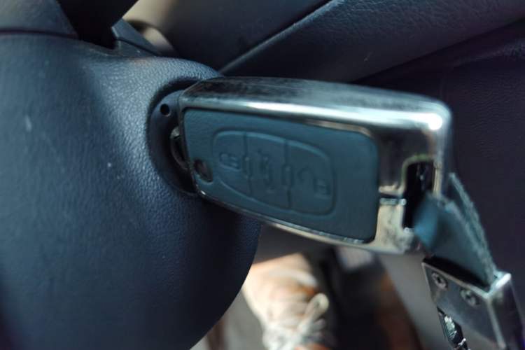 Used Citroen C5 2011 Dongfang Zhilü 2.3L Automatic Zunyu Model Vehicle Key