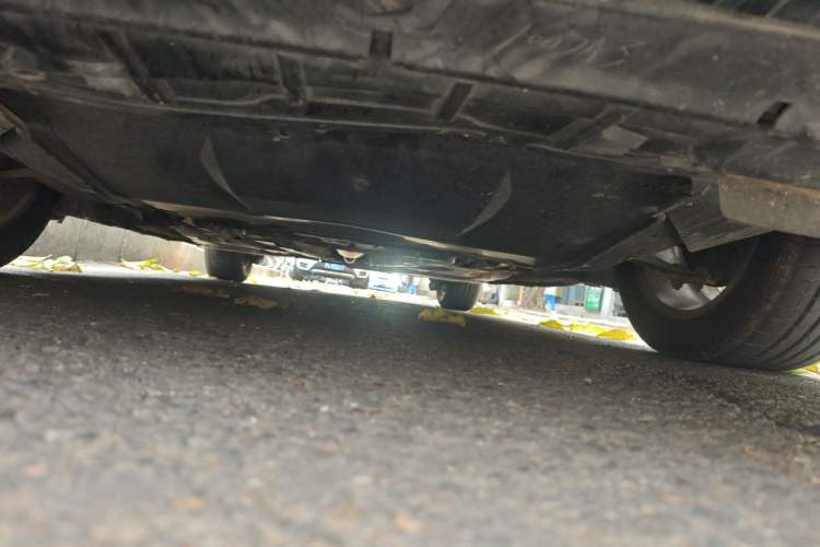 Used Citroen C5 2012 2.3L Automatic Zunyu Version Chassis Front