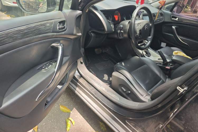 Used Citroen C5 2012 2.3L Automatic Zunyu Version Driver Seat
