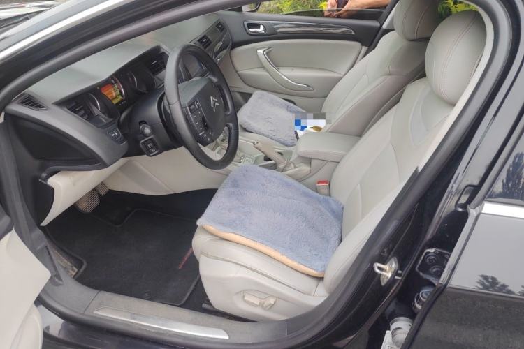 Used Citroen C5 2012 2.0L Automatic Luxury Edition Driver Seat