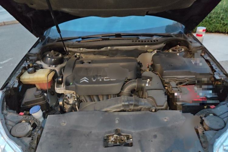 Used Citroen C5 2012 2.3L Prestige Version 20th Anniversary Edition Engine Bay