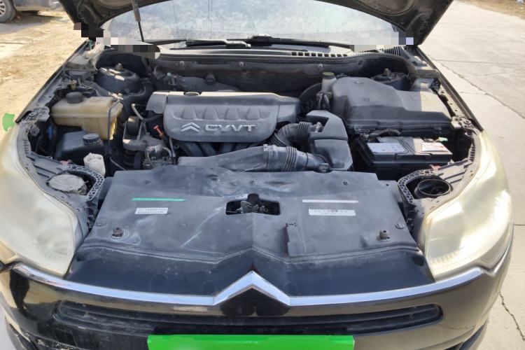 Used Citroen C5 2012 2.0L Automatic Luxury Edition Engine Bay