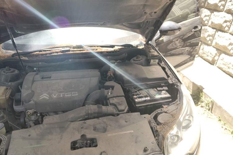 Used Citroen C5 2012 2.3L Automatic Prestige Edition Engine Bay Left