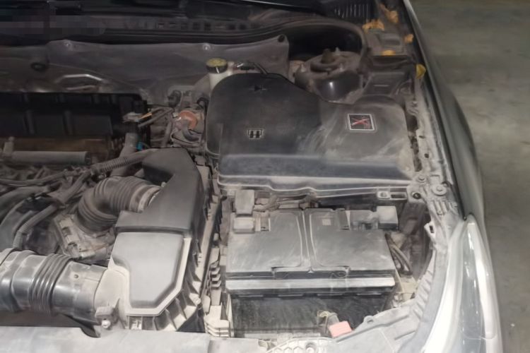 Used Citroen C5 2012 2.0L Automatic Luxury Edition Engine Bay Left