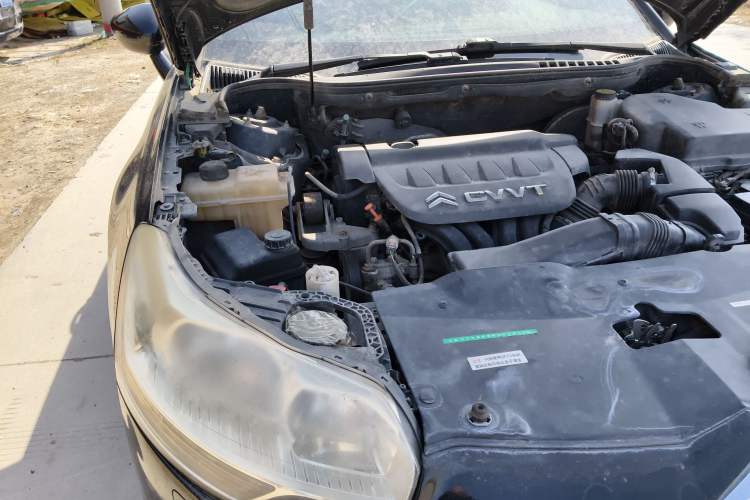 Used Citroen C5 2012 2.0L Automatic Luxury Edition Engine Bay Right