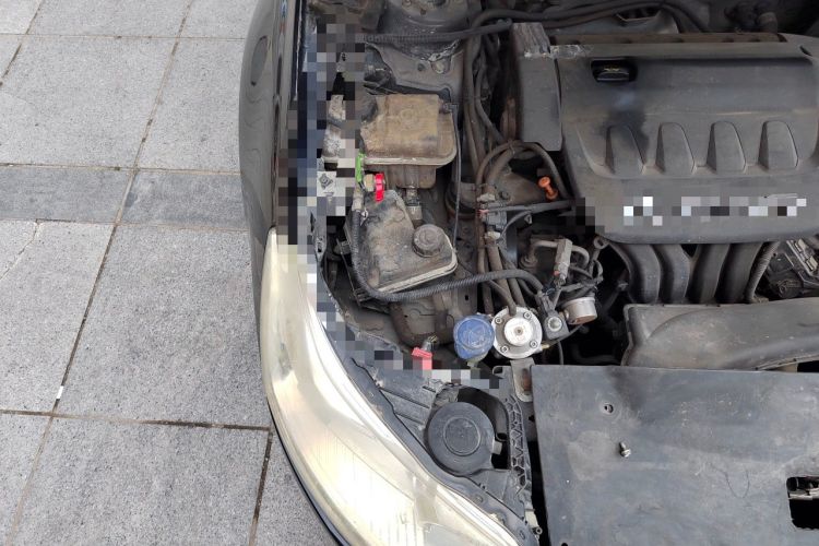 Used Citroen C5 2012 2.0L Automatic Luxury Edition Engine Bay Right