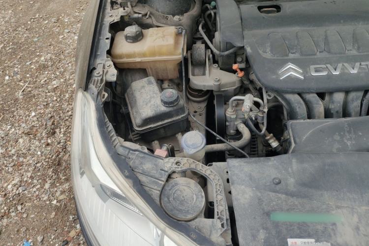 Used Citroen C5 2012 2.0L Automatic Luxury Edition Engine Bay Right
