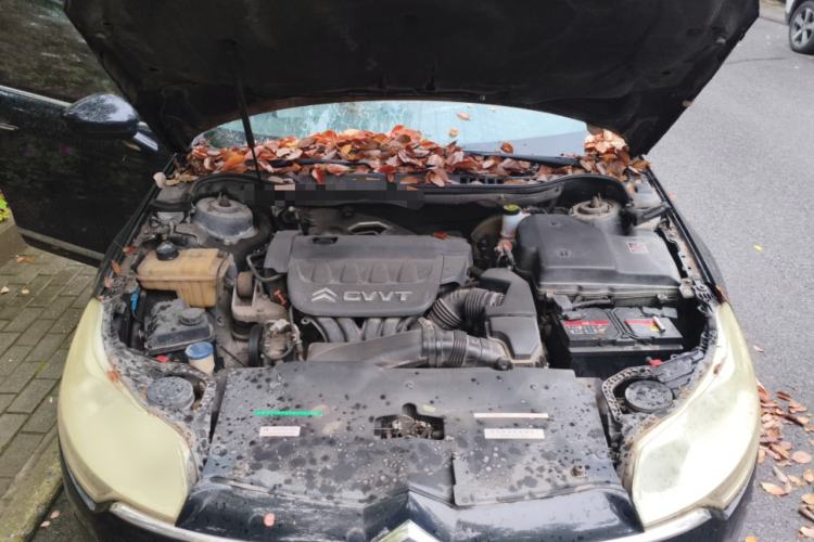 Used Citroen C5 2012 2.0L Automatic Luxury Edition Engine Bay
