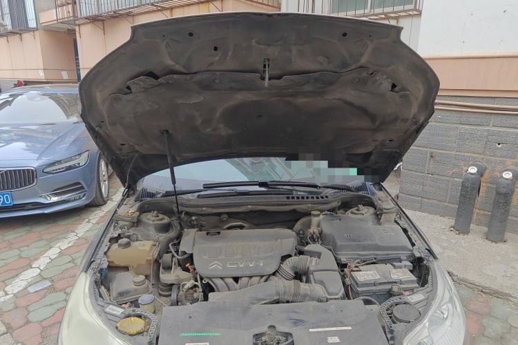 Used Citroen C5 2012 2.0L Automatic Luxury Edition Engine Bay