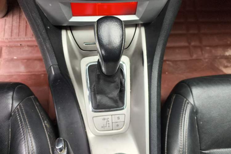 Used Citroen C5 2012 2.0L Automatic Luxury Edition Gear Lever