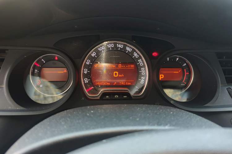 Used Citroen C5 2012 2.0L Automatic Luxury Edition Instrument Cluster